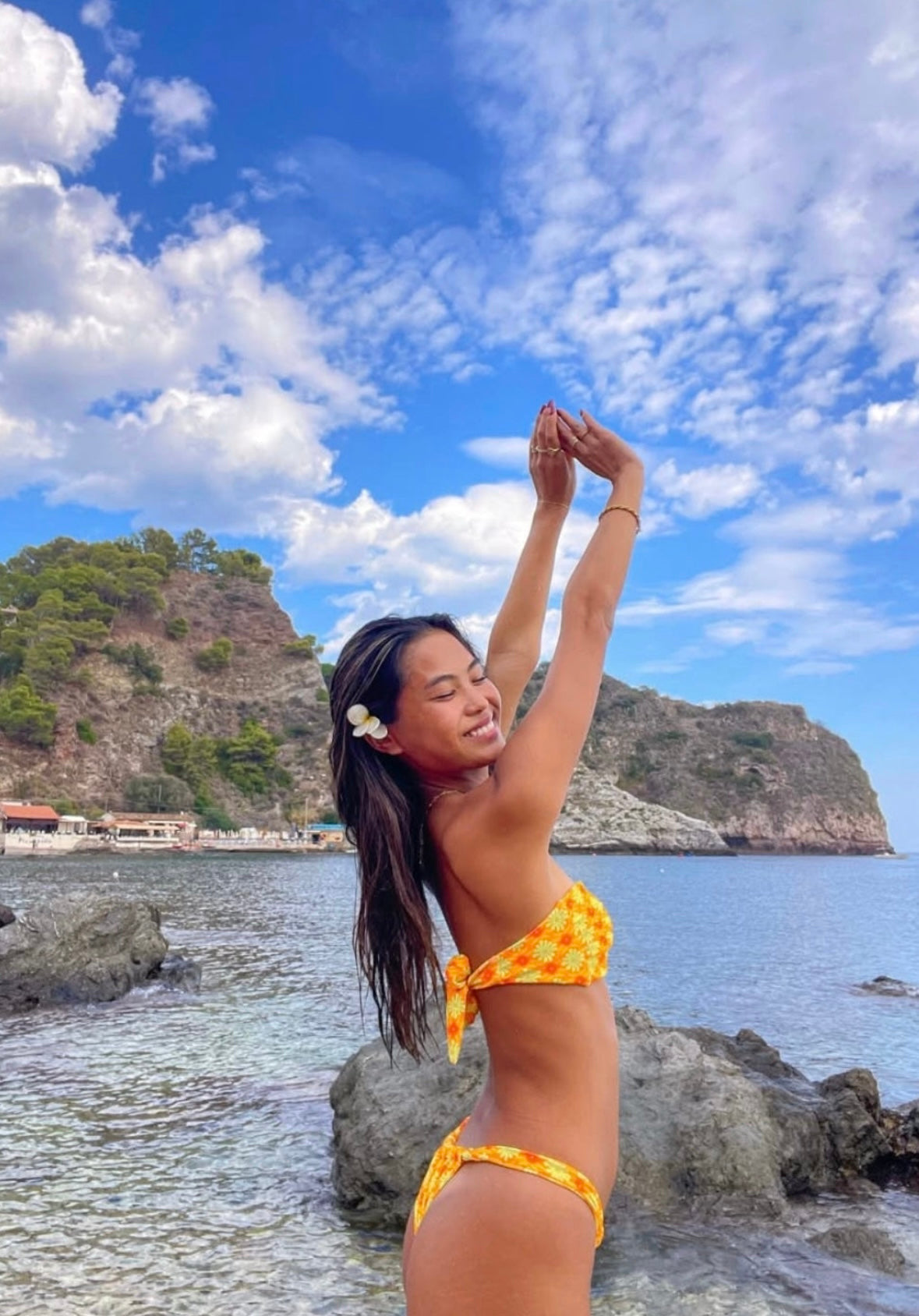 Strapless Bandeau Tong Bikini