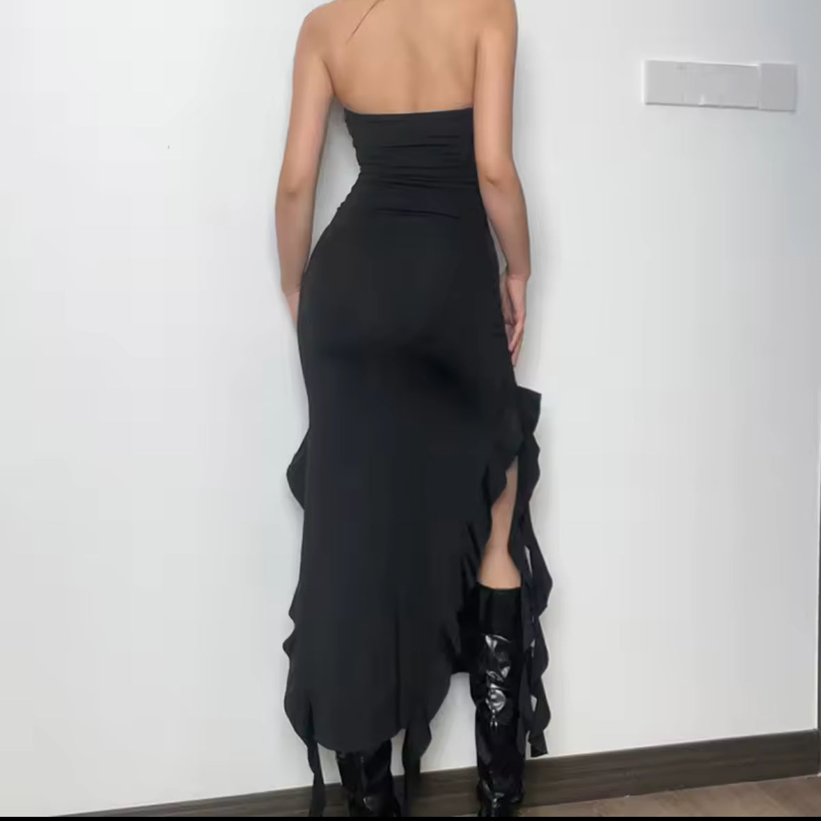 Effortless Beauty Strapless Ruffled Midi Dress